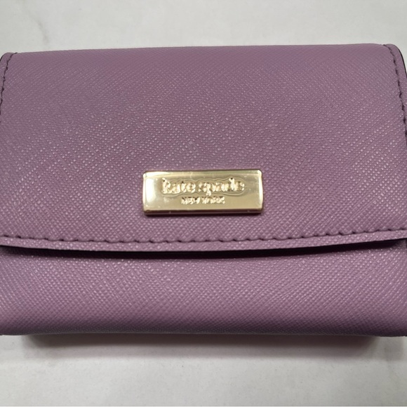 Kate Spade Lavender Wallet with Gold Accent - Picture 1 of 3